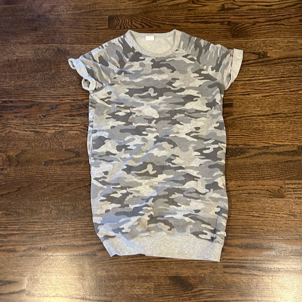 Gap grey camo dress